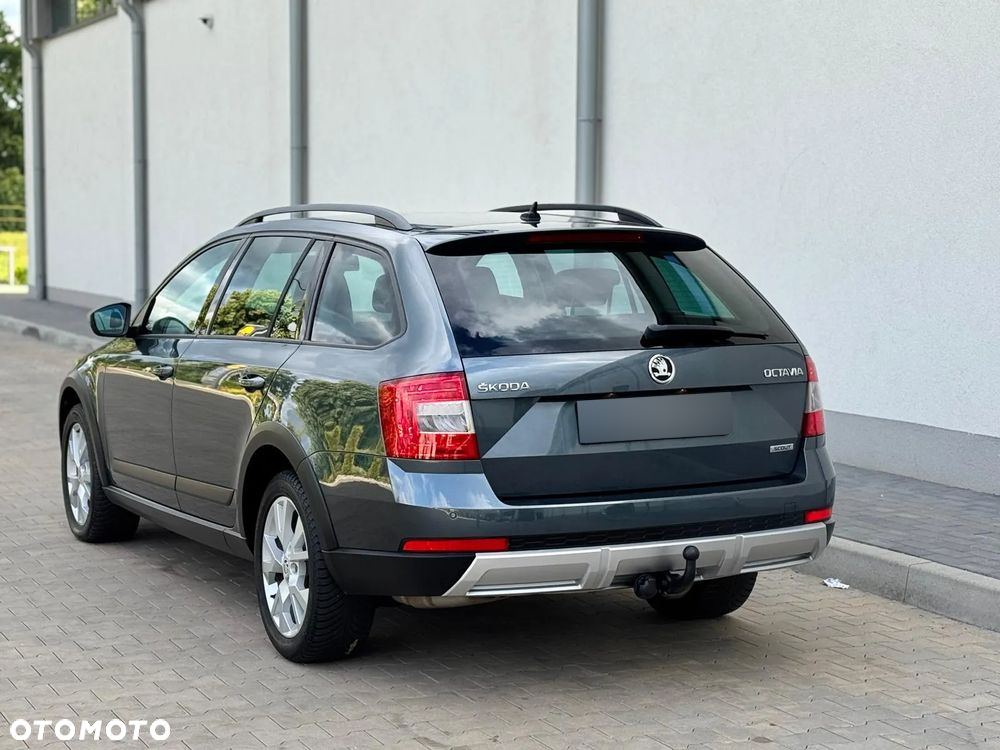 Skoda Octavia Scout 2.0 TDI 4x4 DSG - 20