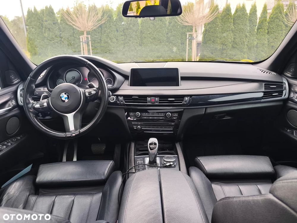 BMW X5 3.5i xDrive - 11