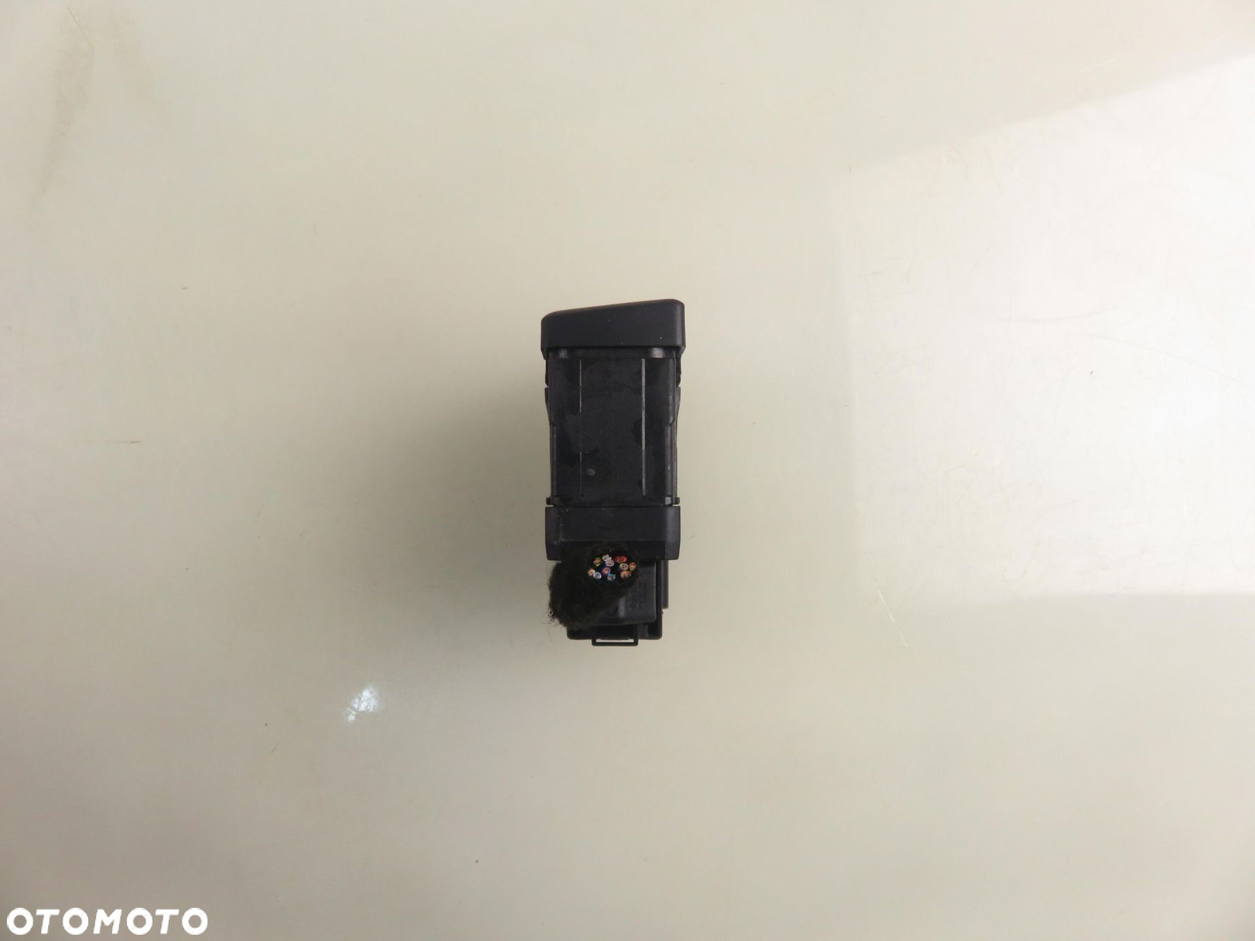 PRZYCISK HAMULCA AUDI A4 B8  8K1927225C - 8