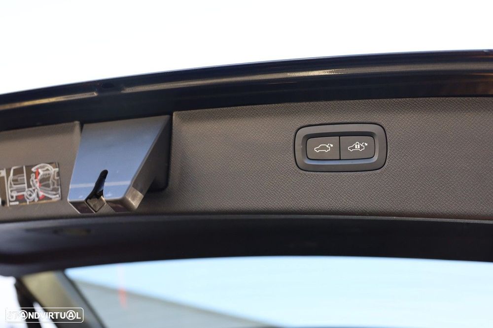 Volvo XC 90 2.0 T8 PHEV Inscription Expression AWD - 7