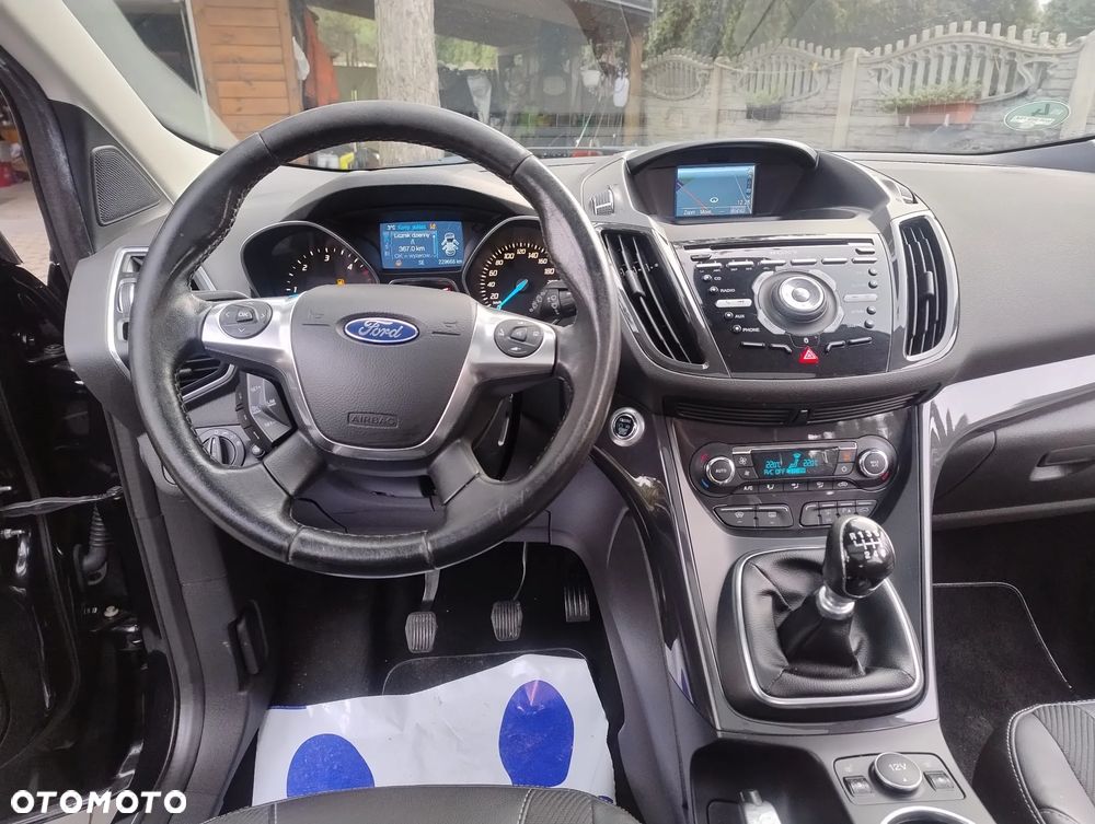 Ford Kuga 2.0 TDCi Titanium S - 24