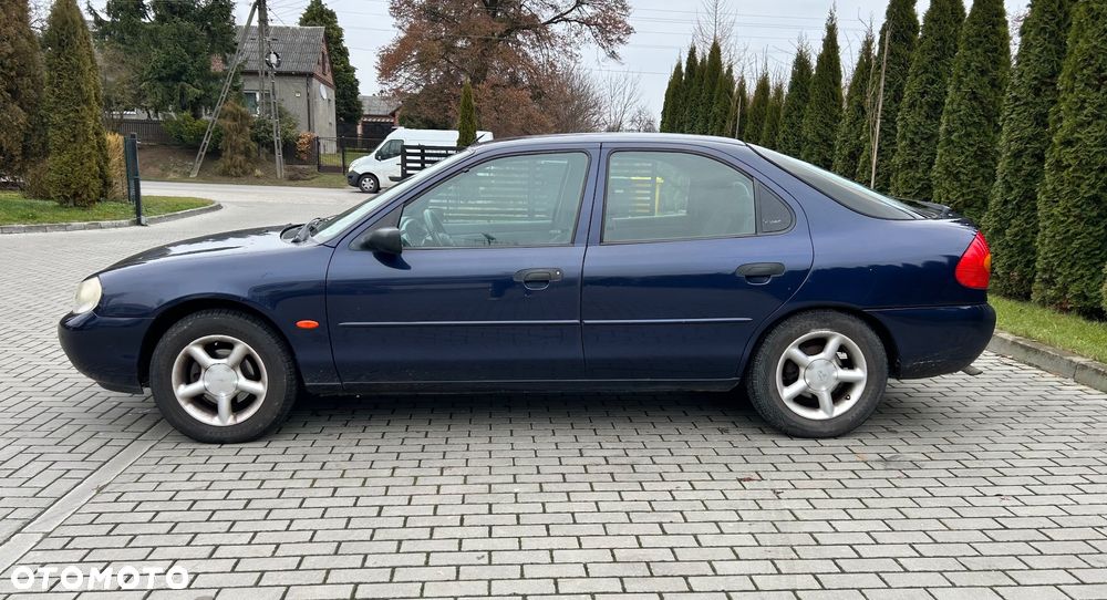 Ford Mondeo - 3