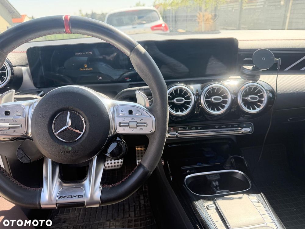 Mercedes-Benz CLA AMG 35 4-Matic 7G-DCT - 5
