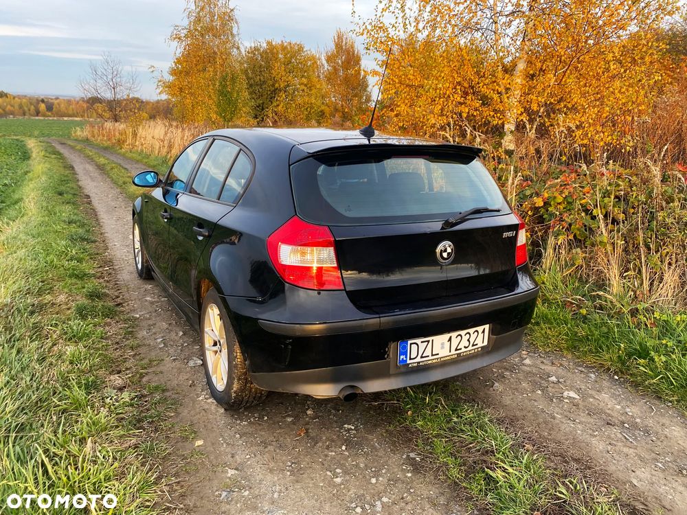 BMW Seria 1 116i - 6