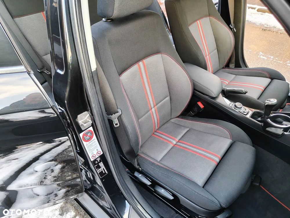 BMW X1 sDrive16d Sport Line - 20