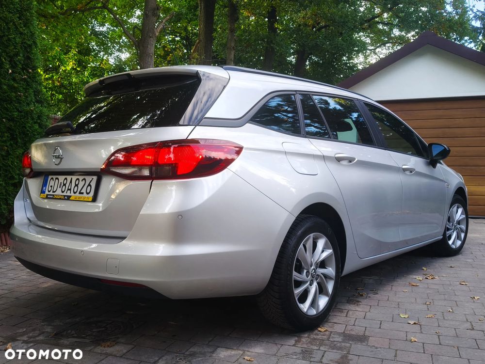 Opel Astra 1.2 T Edition S&S - 4