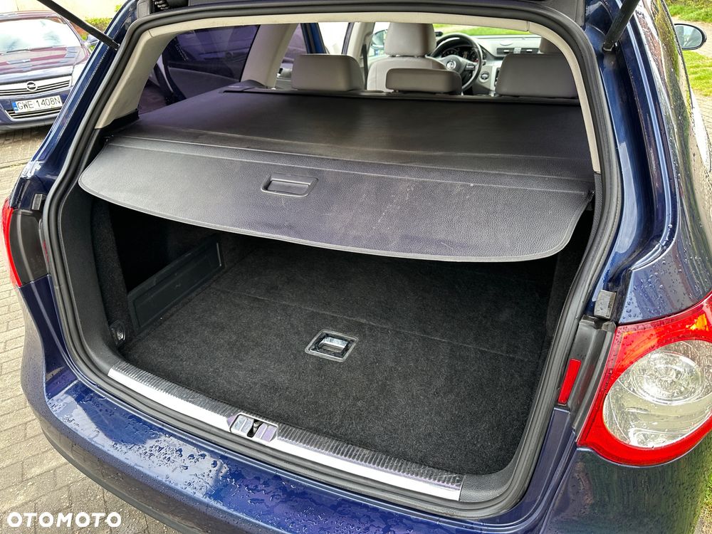 Volkswagen Passat Variant 1.8 TSI Highline - 6