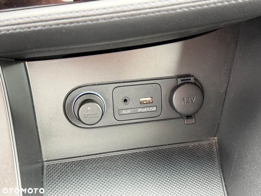 Kia Optima 1.7 CRDi M - 12