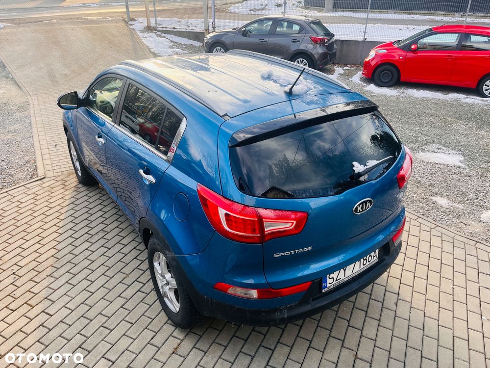 Kia Sportage 2.0 CRDI 4WD Dream-Team Edition - 4