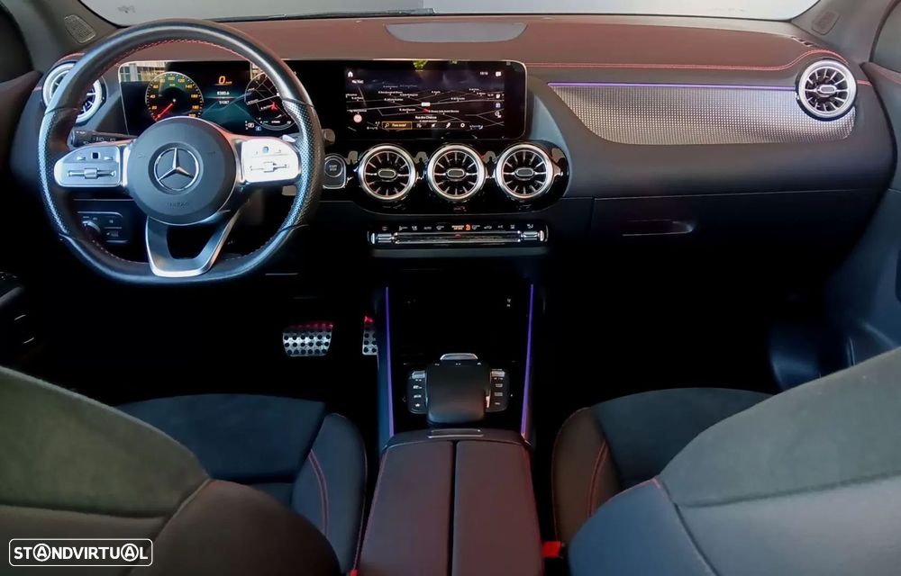 Mercedes-Benz EQA 300 4Matic AMG Line - 11