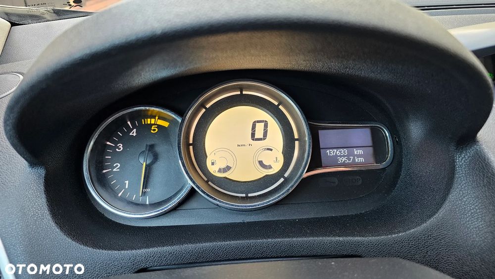 Renault Megane 1.5 dCi Dynamique - 9