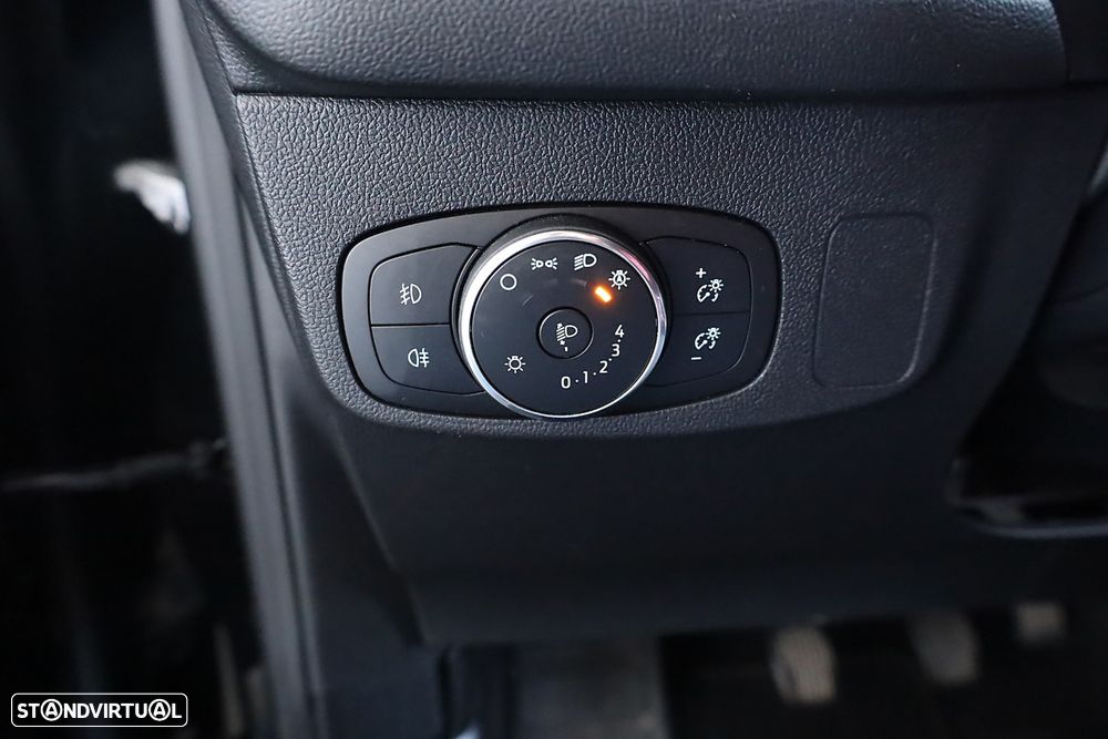 Ford Focus SW 1.0 EcoBoost MHEV ST-Line X - 39