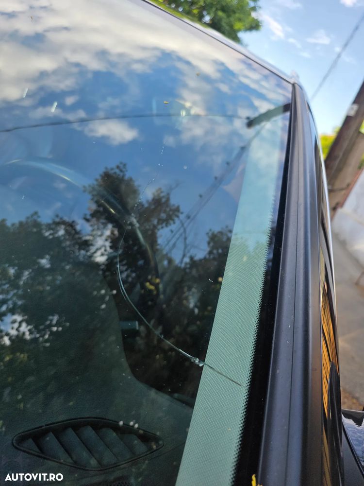 Audi A6 Avant 2.0 TDI quattro S tronic - 13