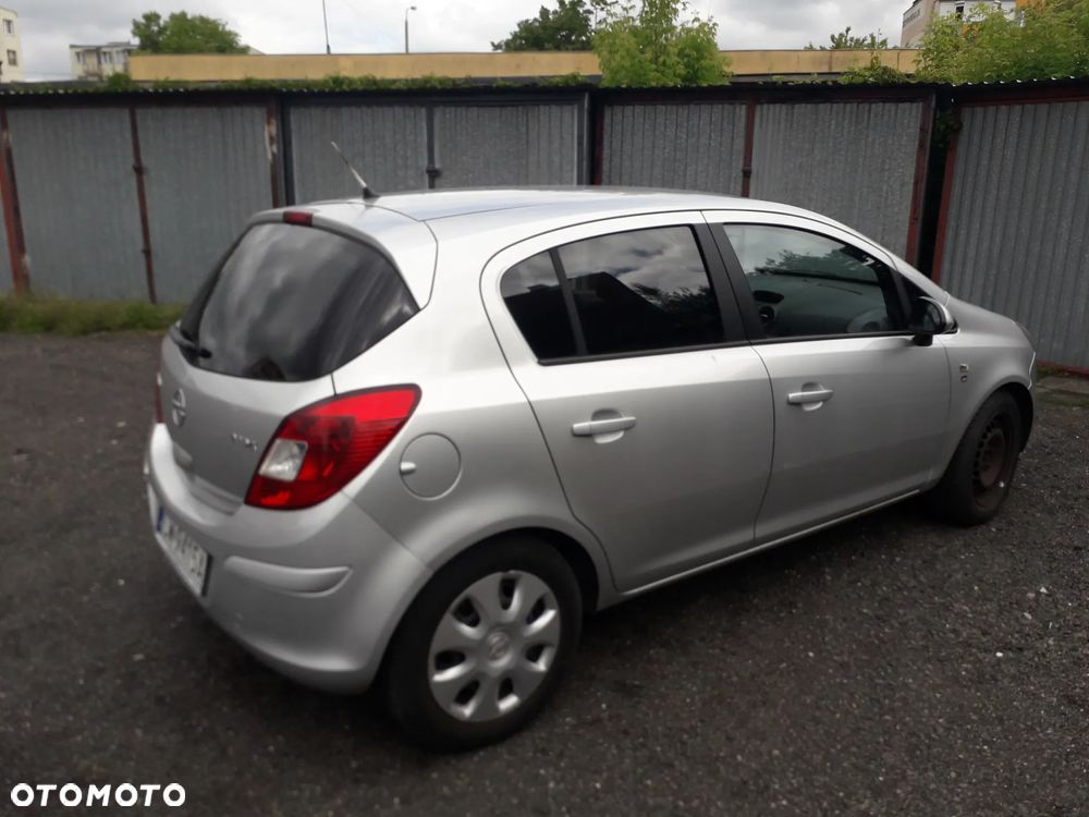 Opel Corsa 1.2 16V Enjoy - 2