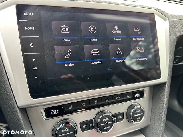 Volkswagen Passat Variant 1.6 TDI SCR DSG Business - 23