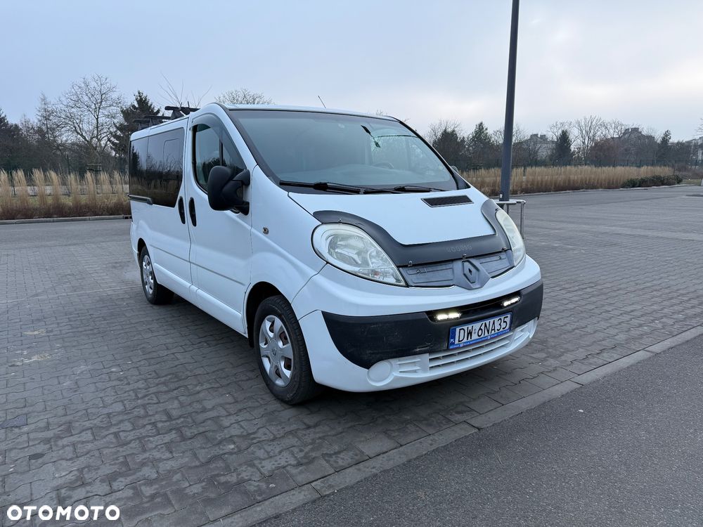 Renault Trafic Combi L1H1 teilverglast - 3