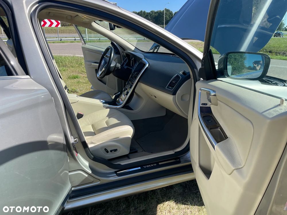 Volvo XC 60 - 12