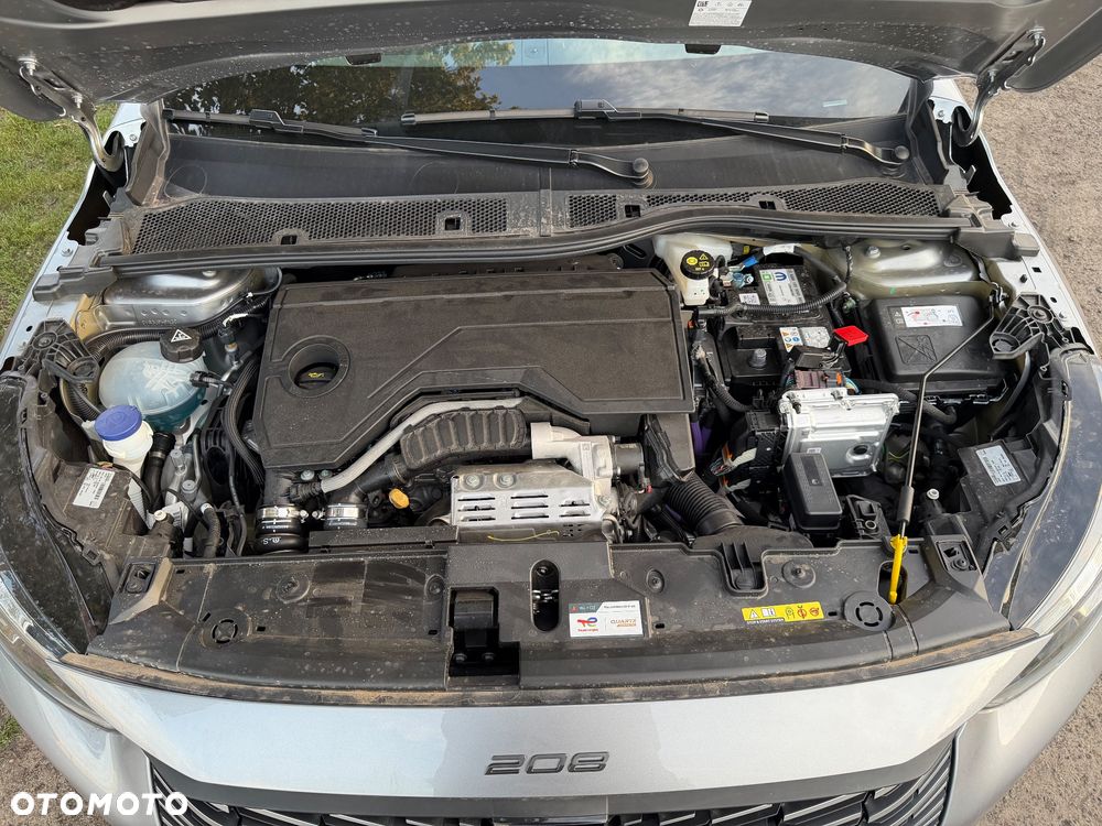 Peugeot 208 - 19