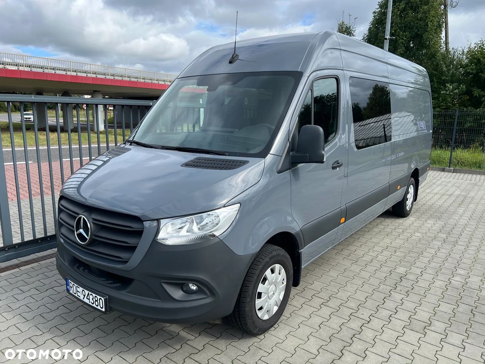 Mercedes-Benz Sprinter - 1