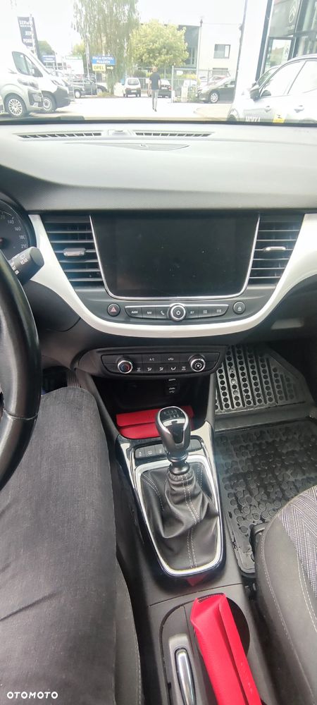 Opel Crossland X 1.2 T Edition S&S - 4