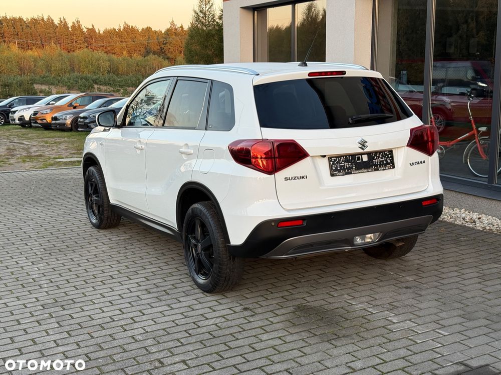 Suzuki Vitara - 10