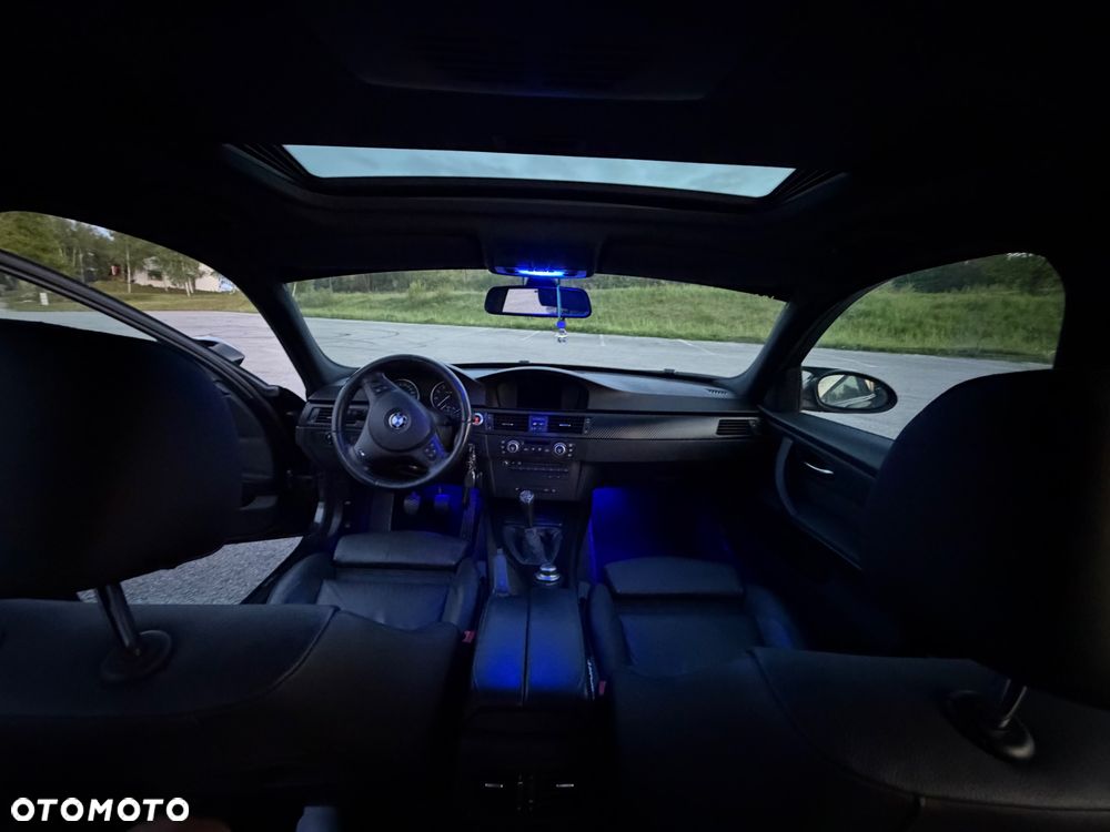 BMW Seria 3 320i Edition Sport - 14