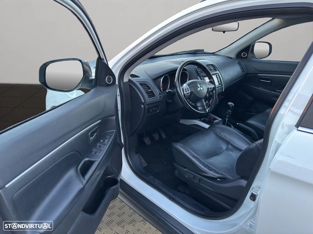 Mitsubishi ASX 1.8 DI-D Instyle NAVI - 23