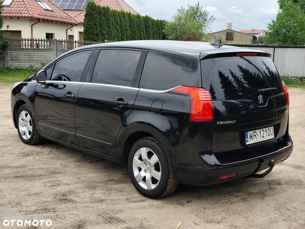 Peugeot 5008 - 3