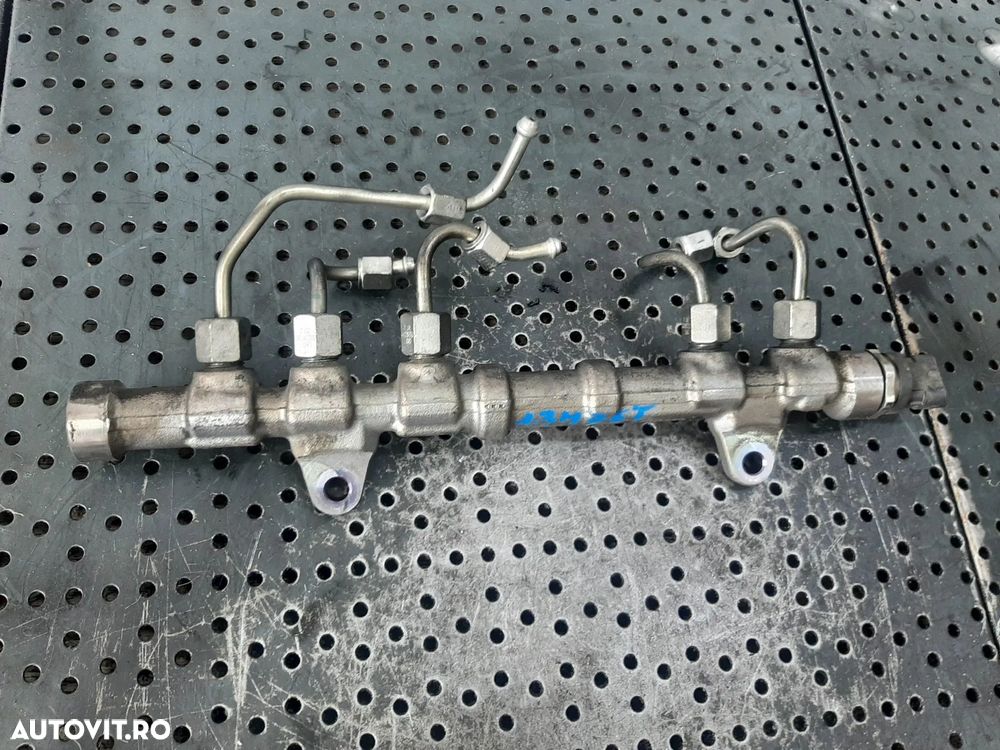 Rampa injectoare 1.3 d multijet fiat punto idea fiorino 500 lancia musa ypsilon 0445214217 - 1