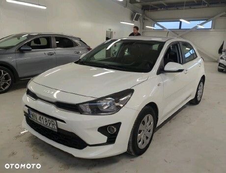 Kia Rio - 1