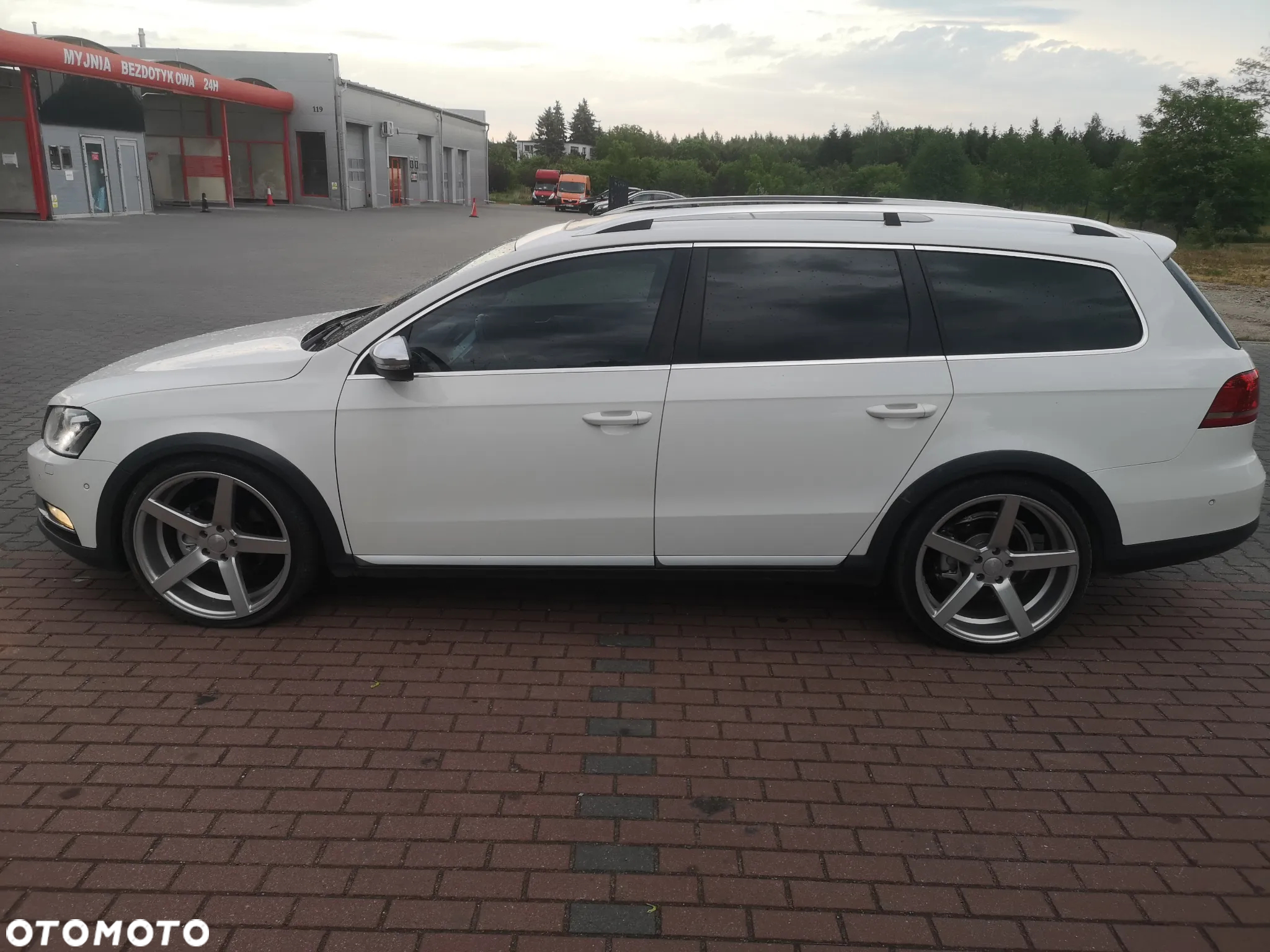 Volkswagen Passat 2.0 TDI 4Mot Highline DSG - 23