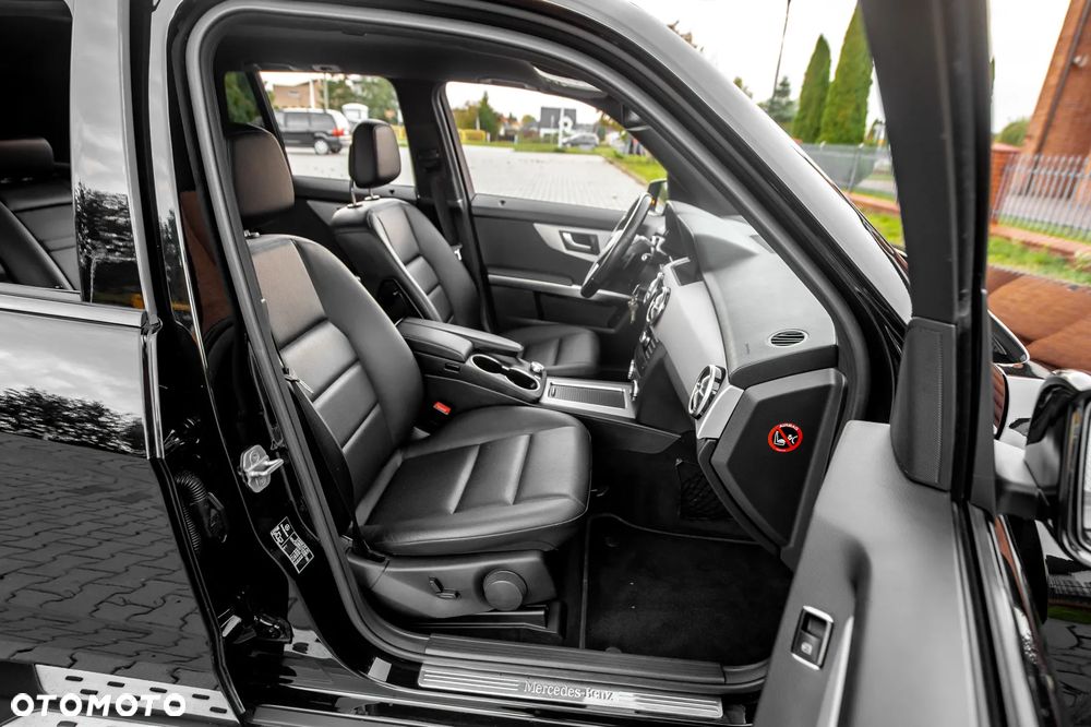 Mercedes-Benz GLK 250 4Matic 7G-TRONIC - 7