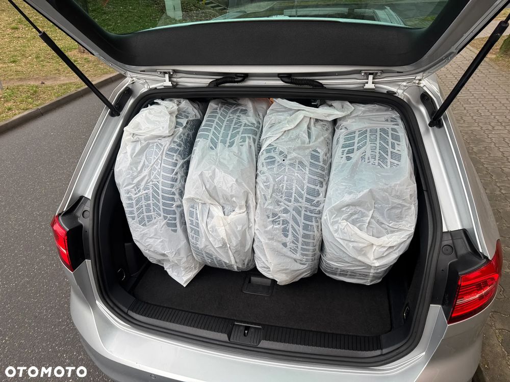 Volkswagen Passat ver-1-4-tsi-plug--in-hybrid-gte-dsg - 34