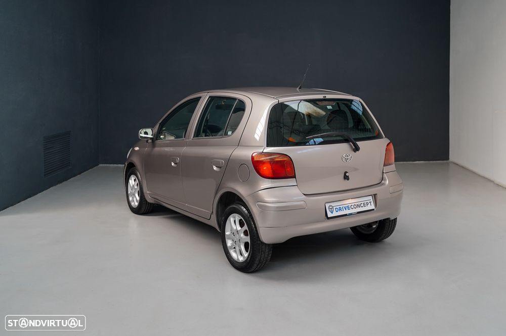 Toyota Yaris 1.0 Sol - 14