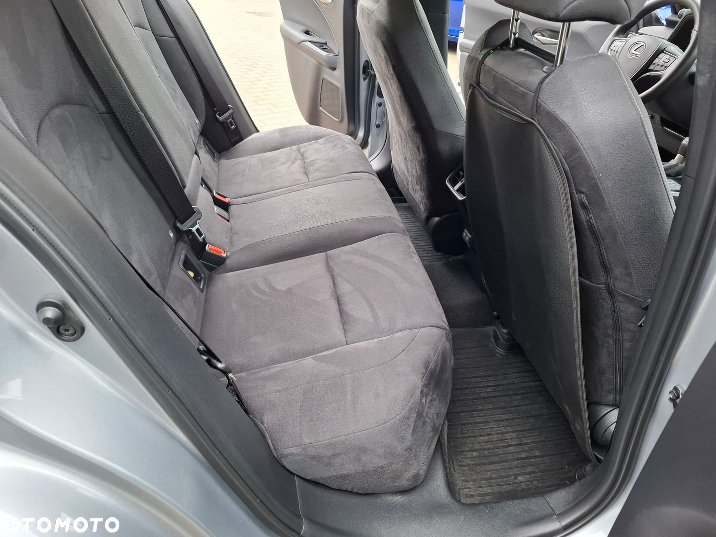 Lexus UX - 26
