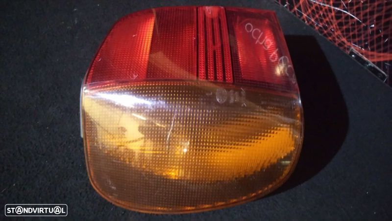 Farolim Stop Esq Volkswagen Polo (6N1) - 4