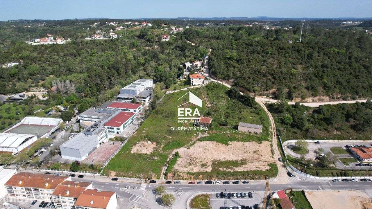 Moradia T3 localizada em Ourém - Grande imagem: 5/17