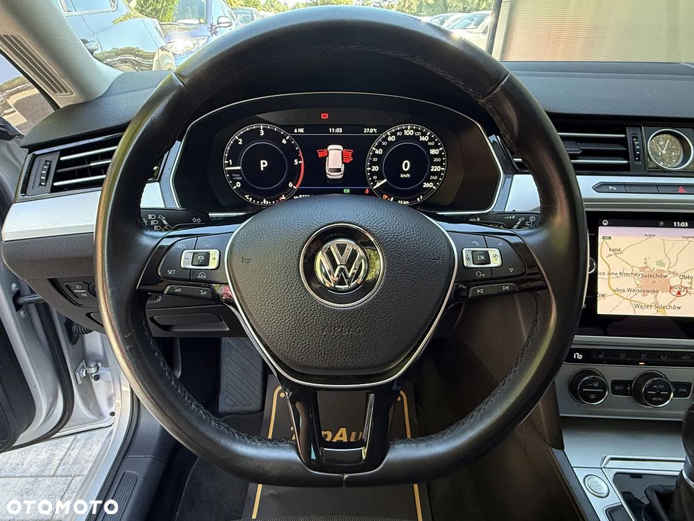 Volkswagen Passat 2.0 TDI SCR DSG Highline - 20