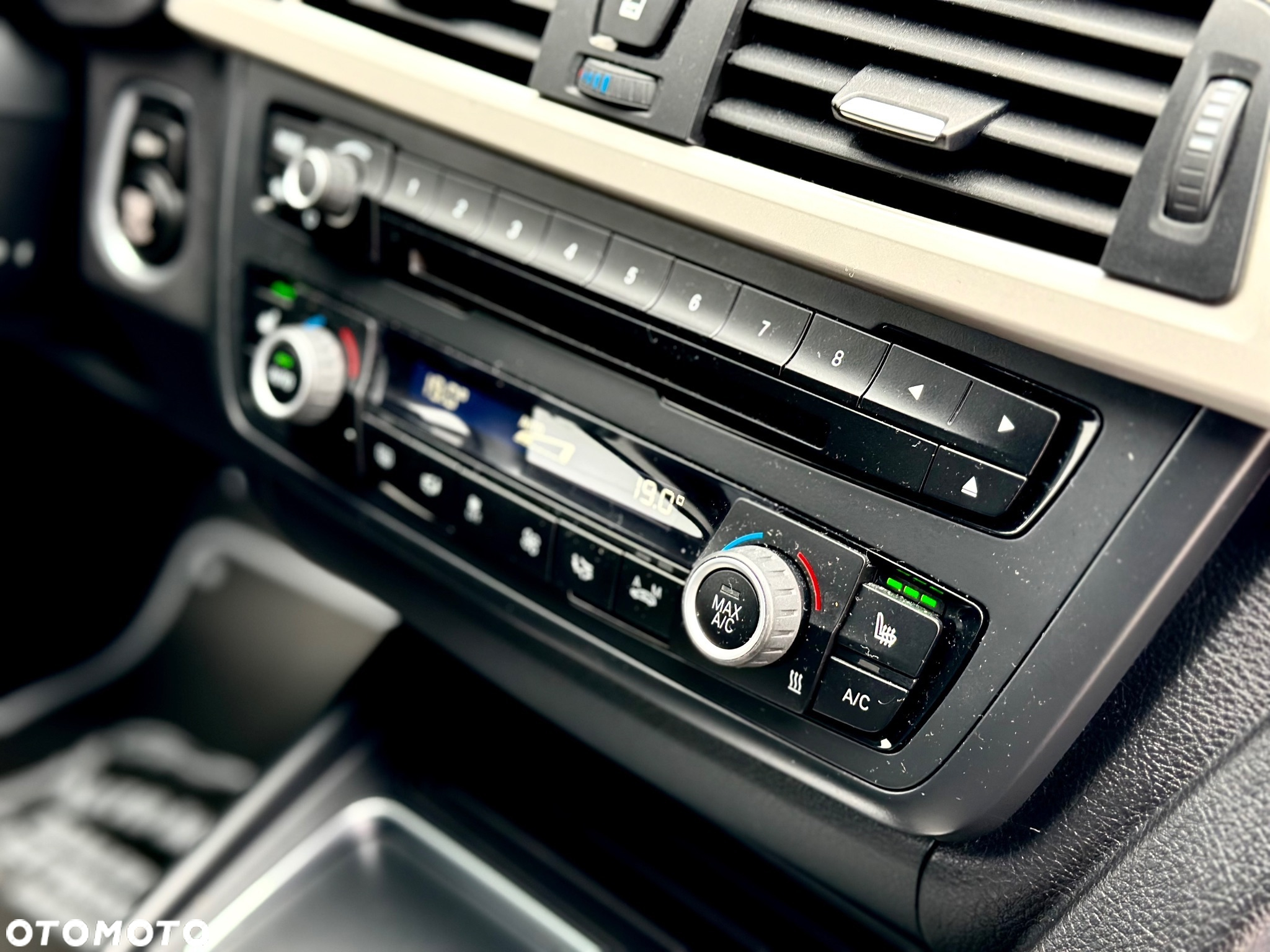 BMW 3GT 320d Business Edition sport - 35