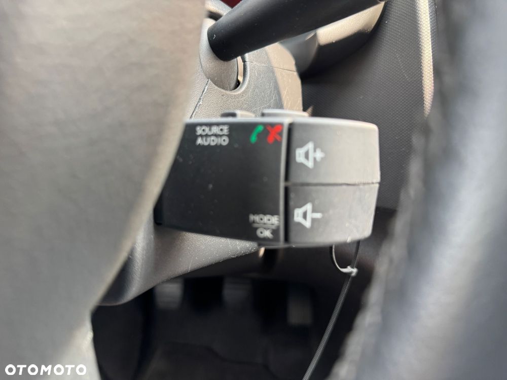 Dacia Logan MCV 0.9 TCE Prestige - 14