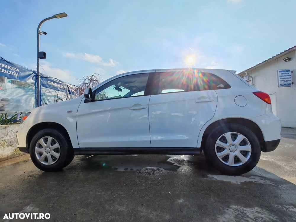 Mitsubishi ASX 1.6 Litre 2WD MIVEC Inform - 15