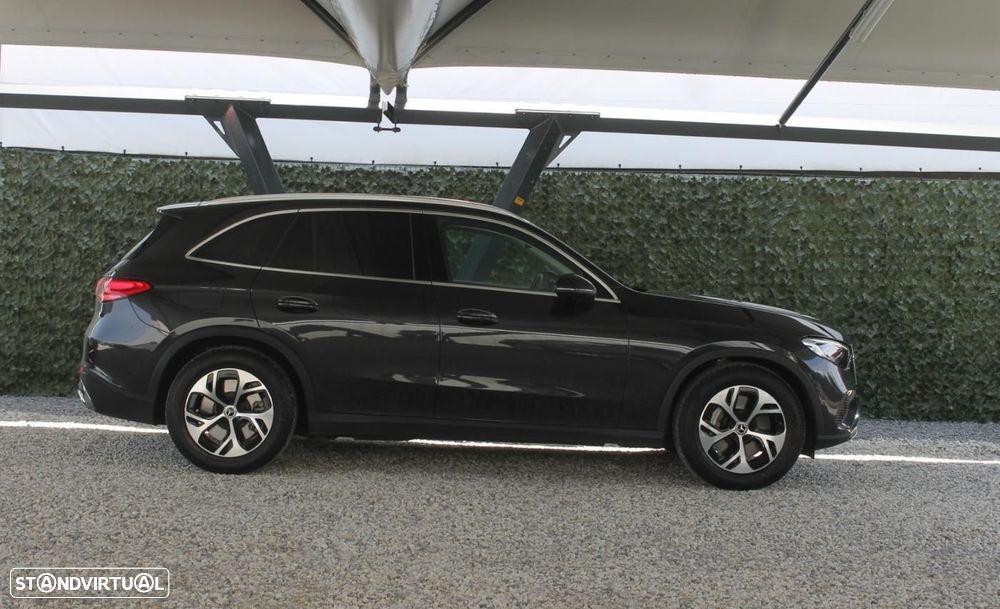 Mercedes-Benz GLC 300 e 4Matic - 3