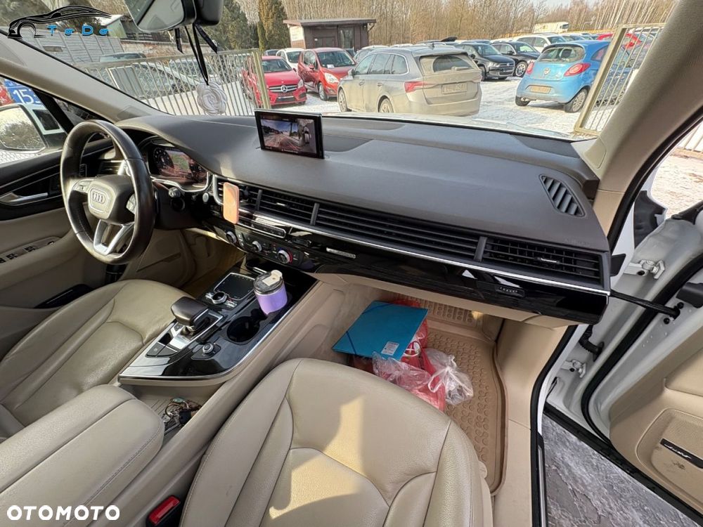 Audi Q7 3.0 TFSI Quattro Tiptronic - 33