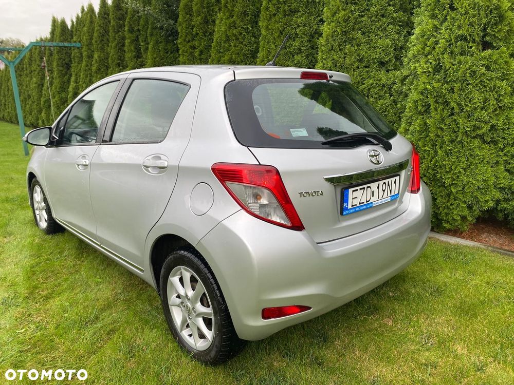 Toyota Yaris 1.4 D-4D Life - 6