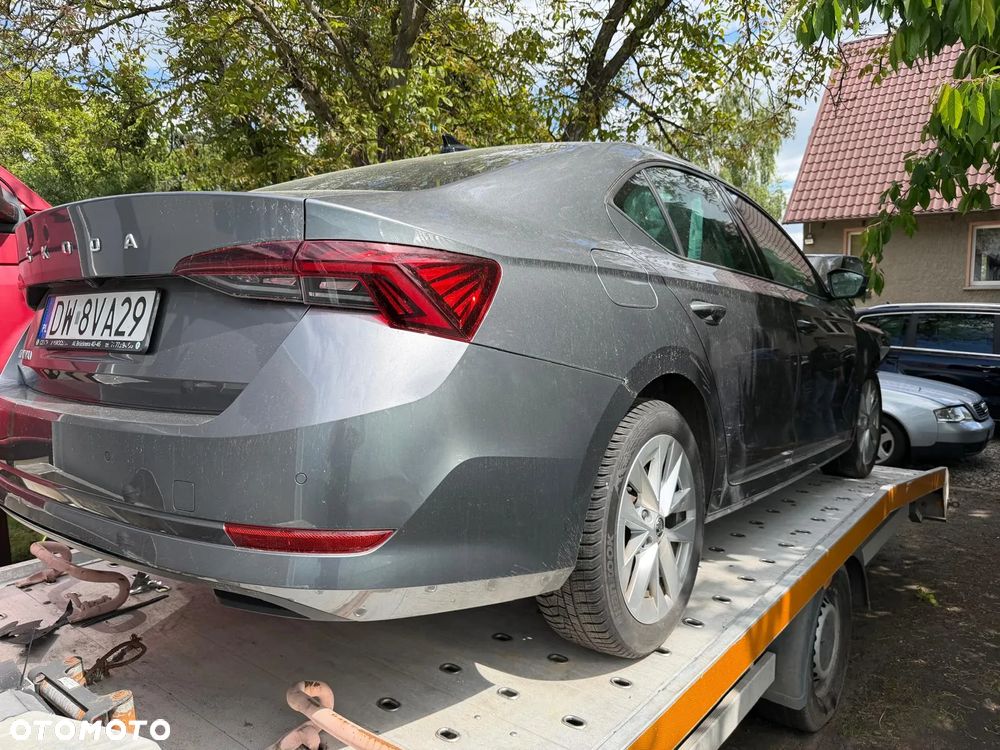 Skoda Octavia 1.5 TSI ACT Ambition - 2