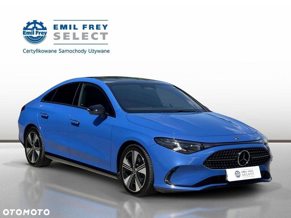 Mercedes-Benz CLA - 8