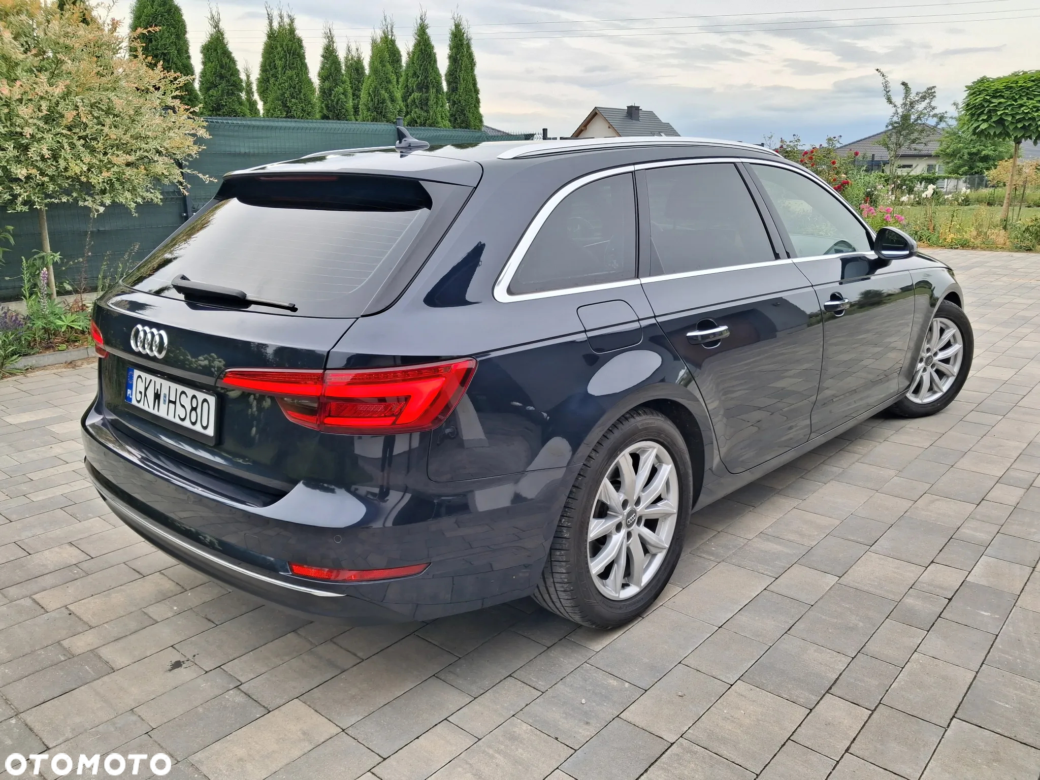 Audi A4 - 5