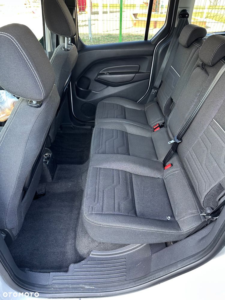 Ford Tourneo Connect 1.5 TDCi Start-Stop Titanium - 23