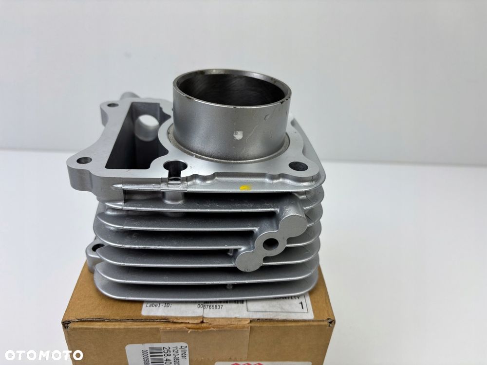 Cylinder Suzuki DR 125 DR-Z 125 GN125 EN125 GS 125 GZ 125 Marauder Oryginał - 3