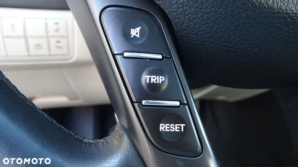 Kia Optima 1.7 CRDI Edition 7 - 23